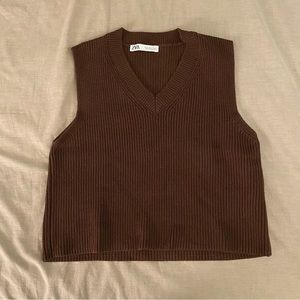 BROWN SWEATER VEST